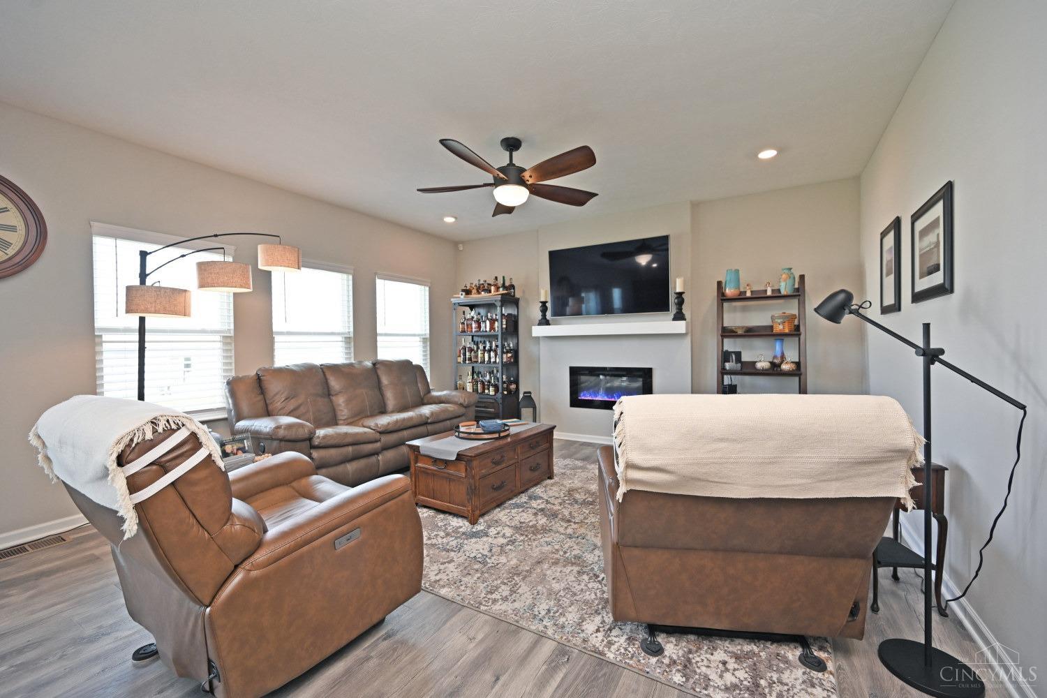 5341 Valley View Drive