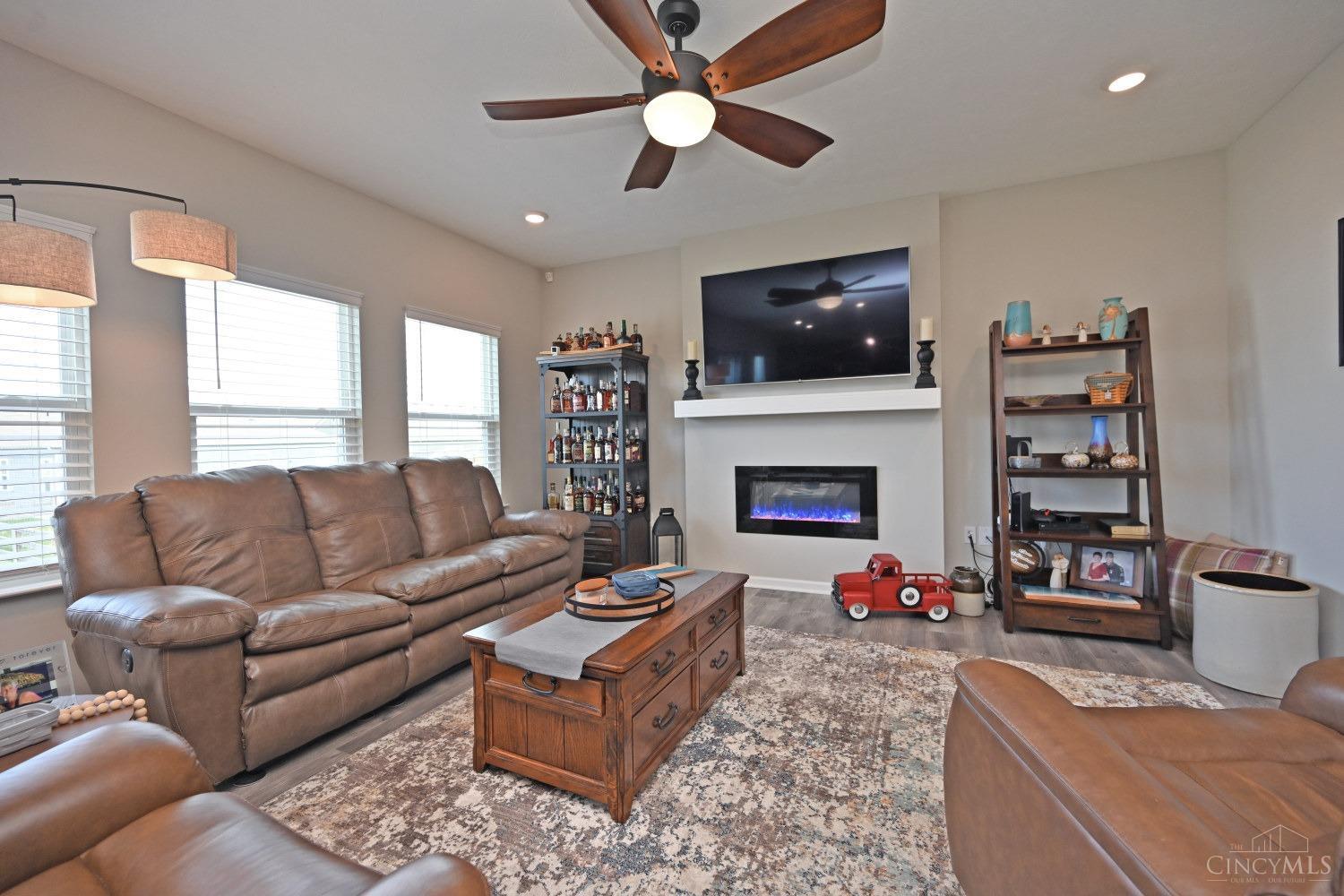 5341 Valley View Drive