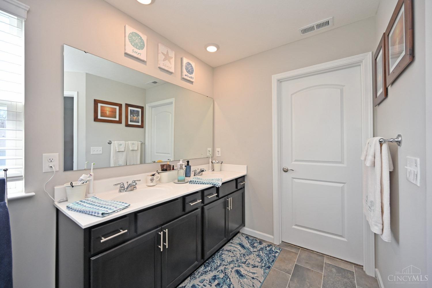 5341 Valley View Drive