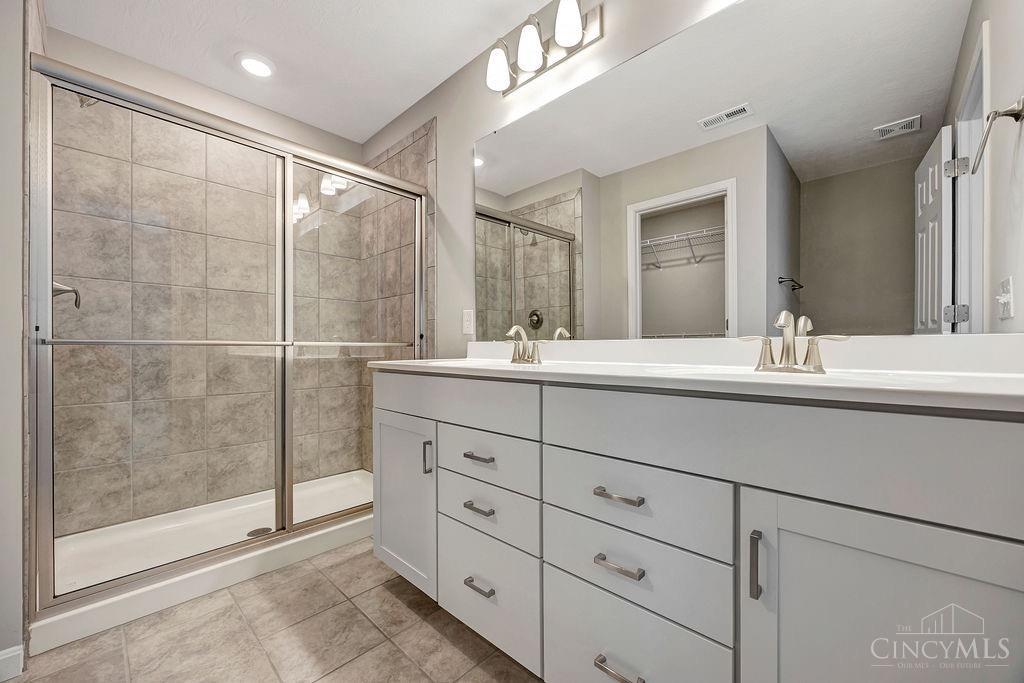 4878 Ospery Pointe Dr