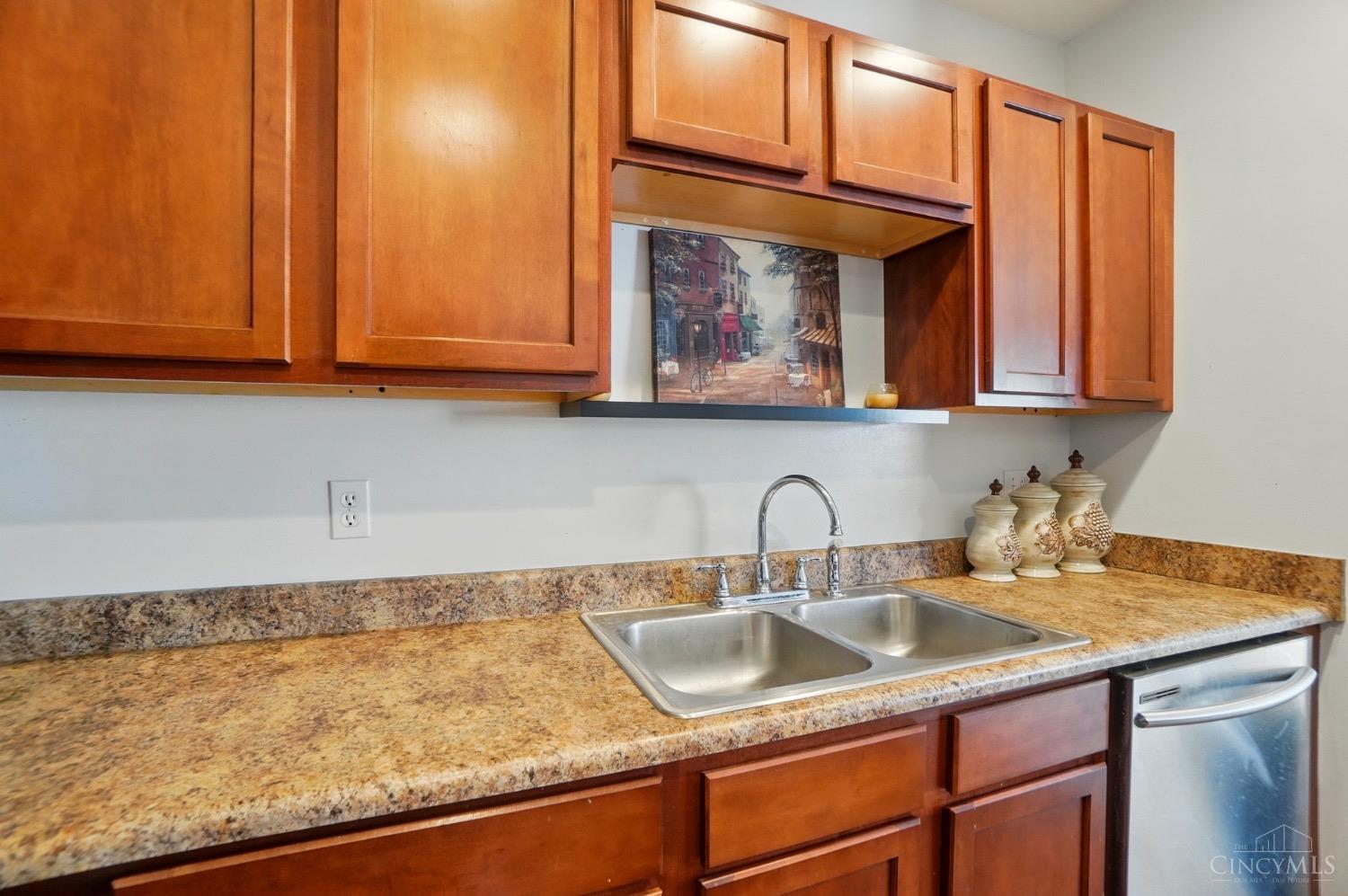 1143 Telluride Drive 405