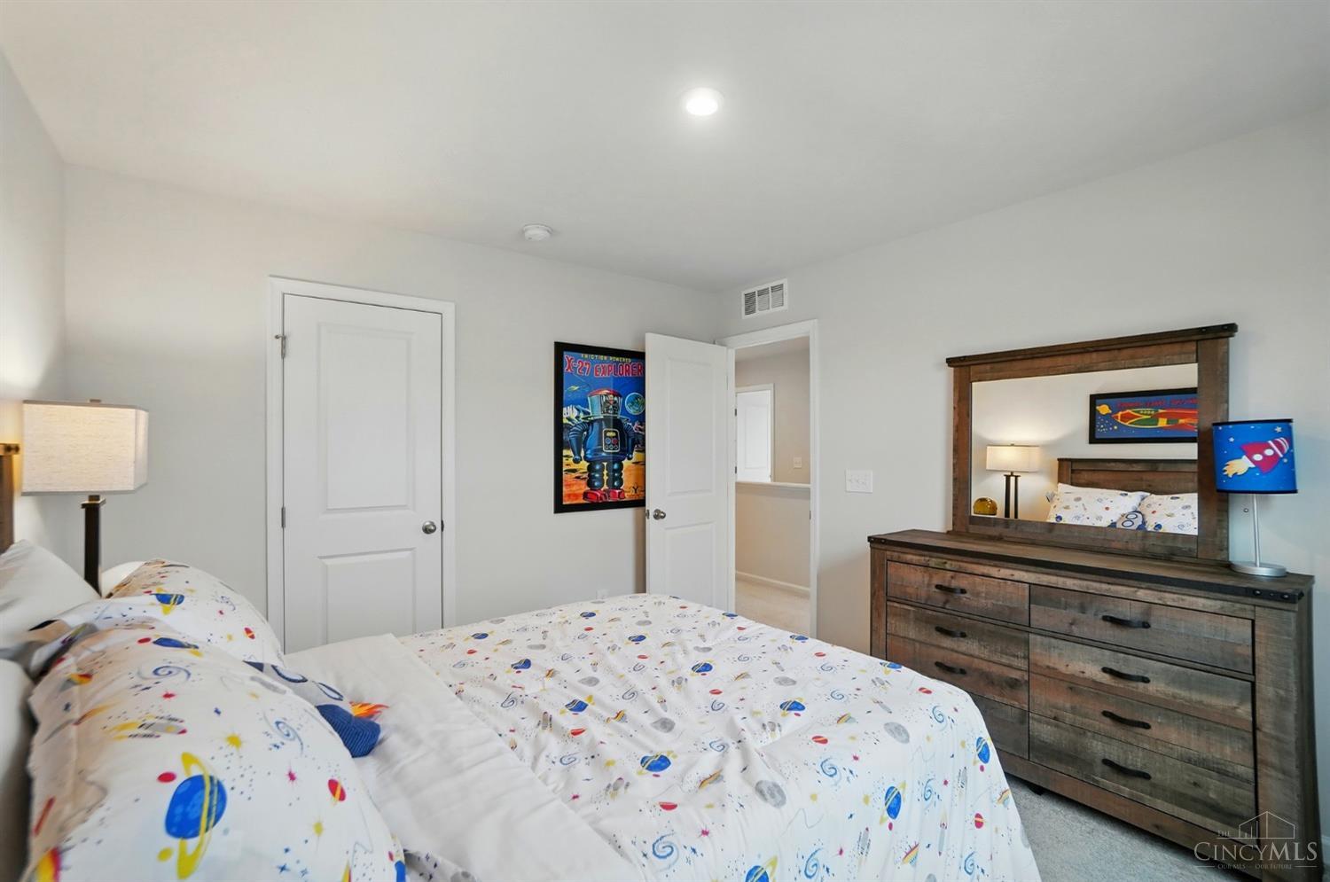 21 Cedarwood Drive