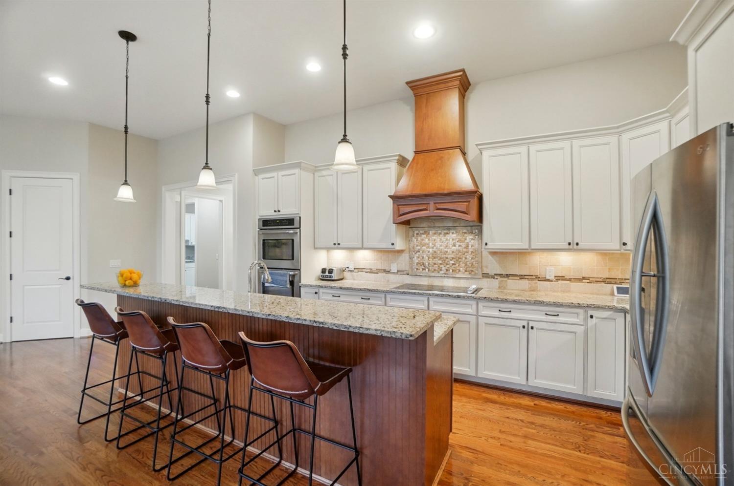 7773 Glenover Drive