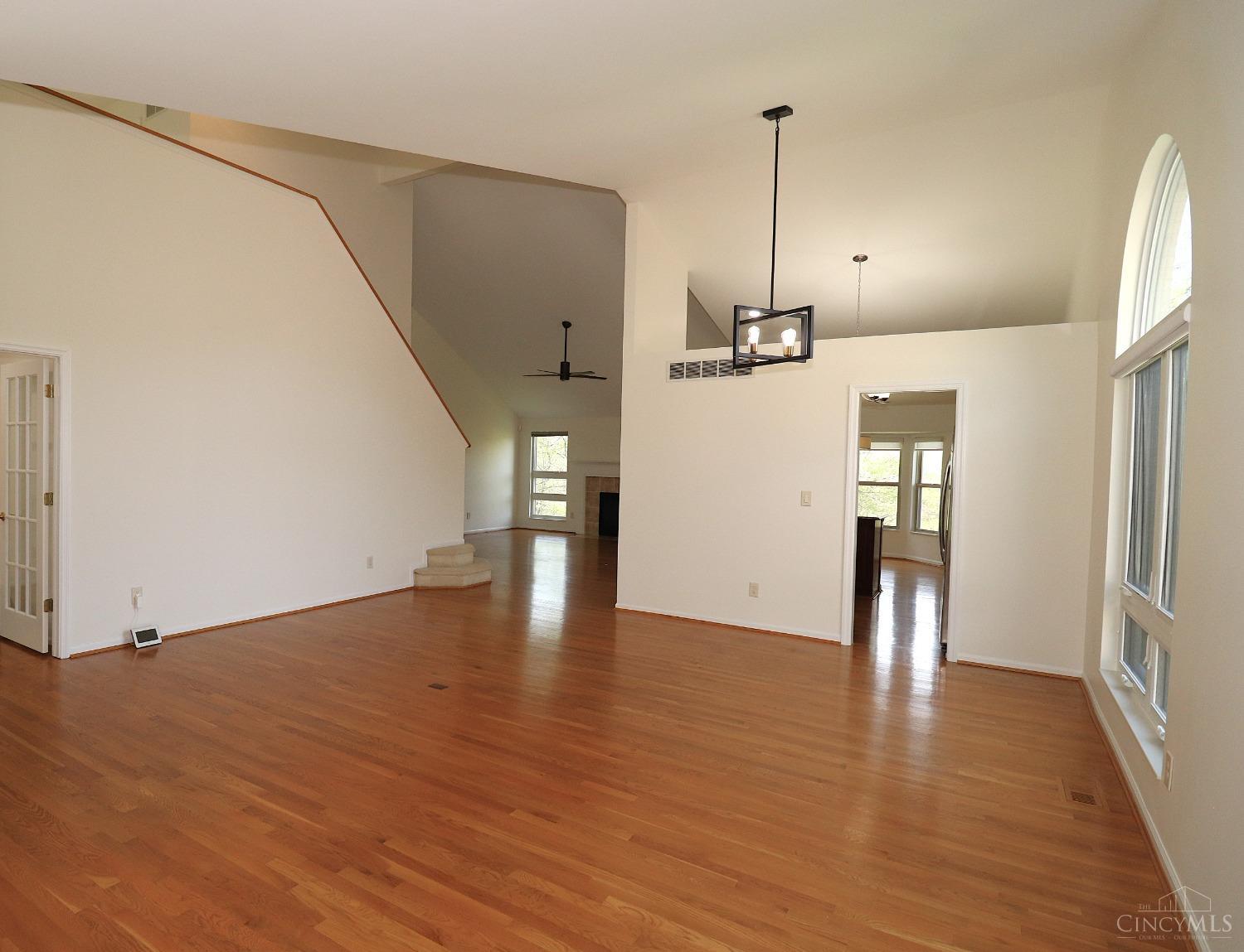 12055 Crestfield Court