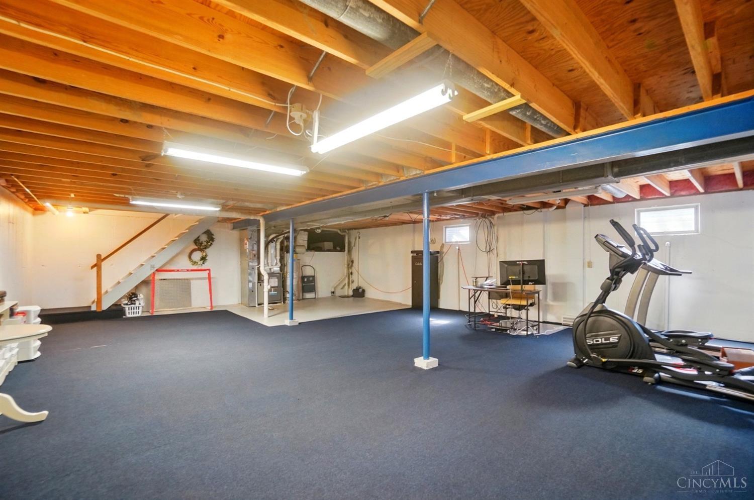 7350 Cinnamon Woods Drive