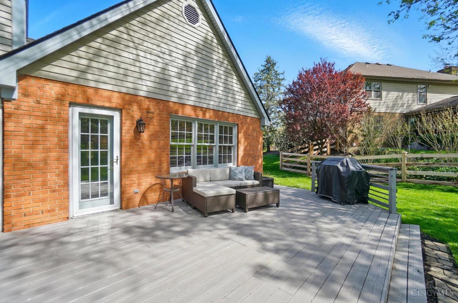 7350 Cinnamon Woods Drive