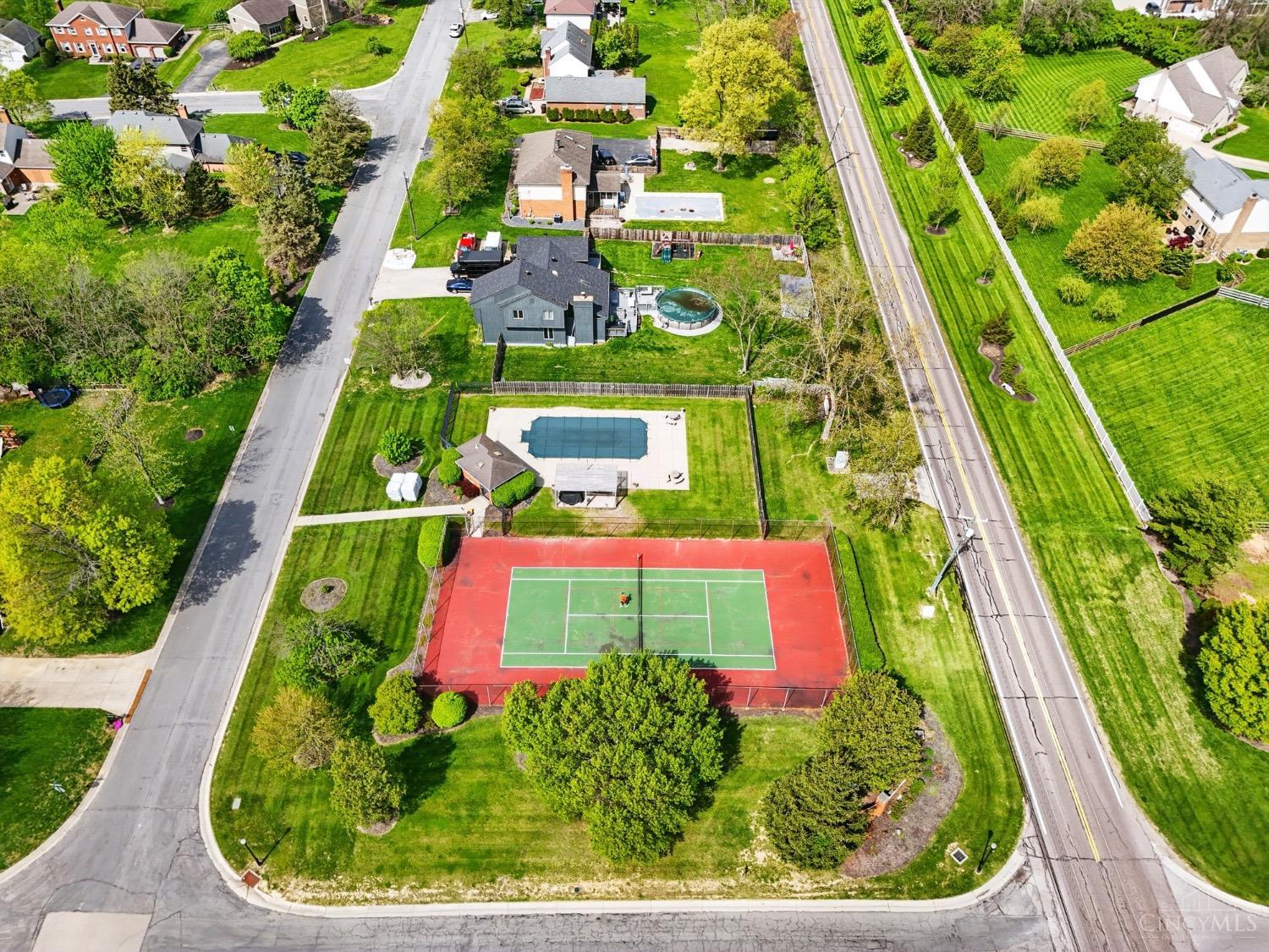 7350 Cinnamon Woods Drive