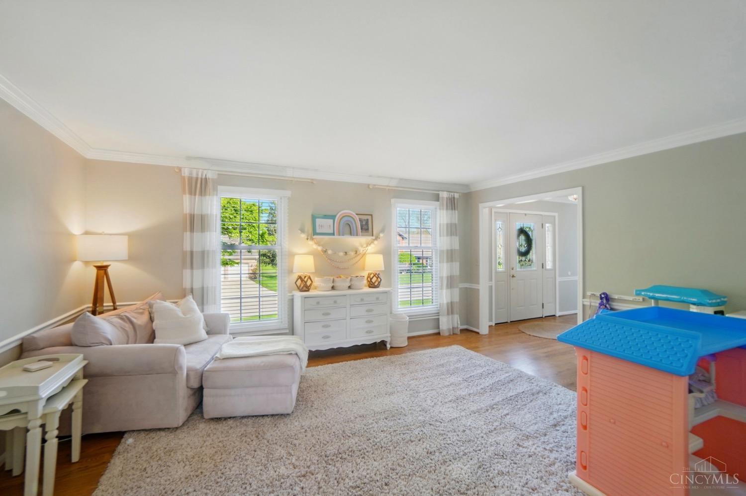 7350 Cinnamon Woods Drive