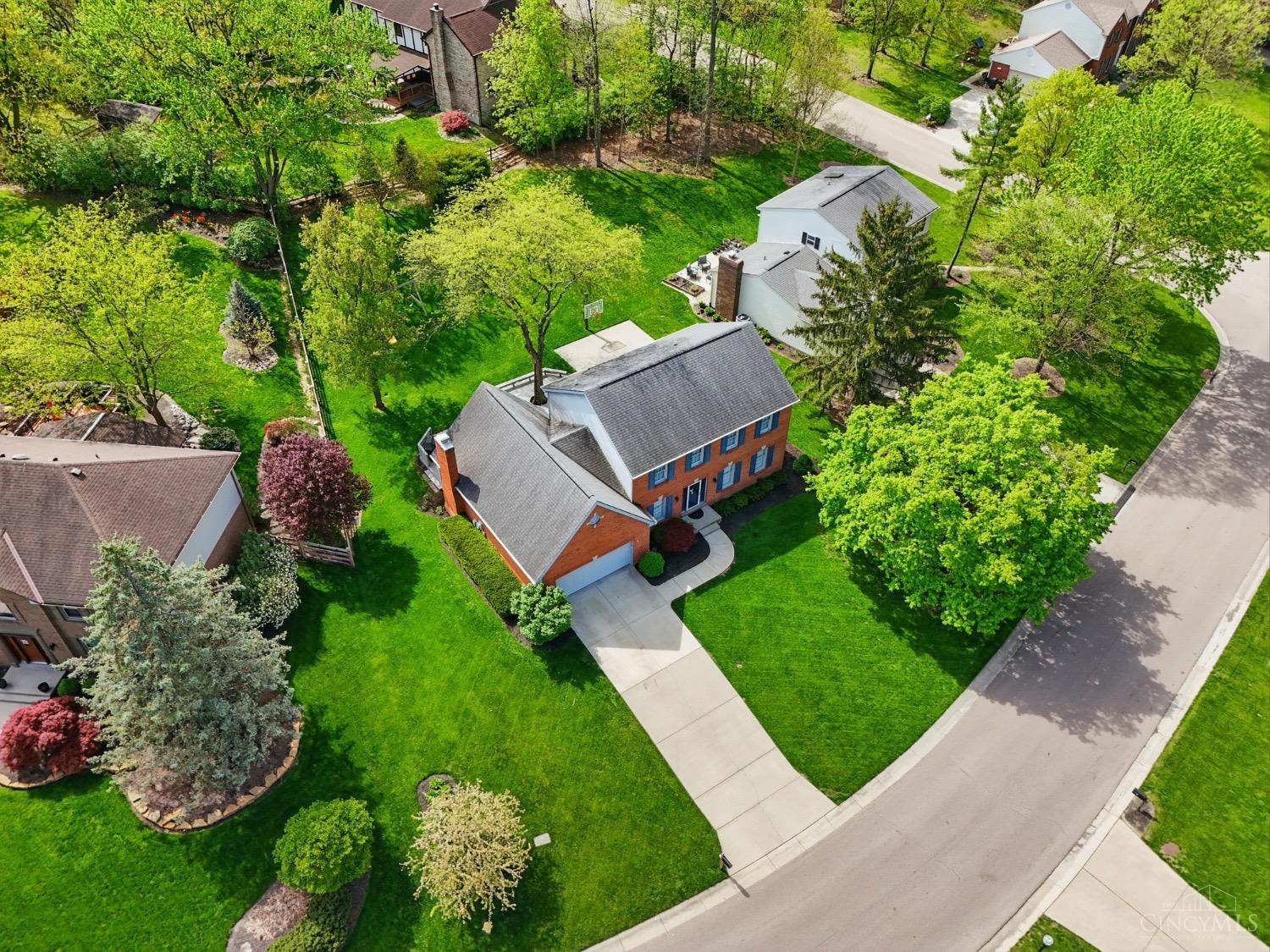 7350 Cinnamon Woods Drive
