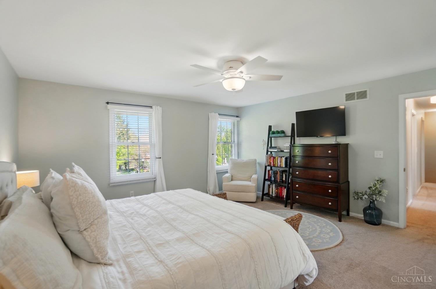 7350 Cinnamon Woods Drive
