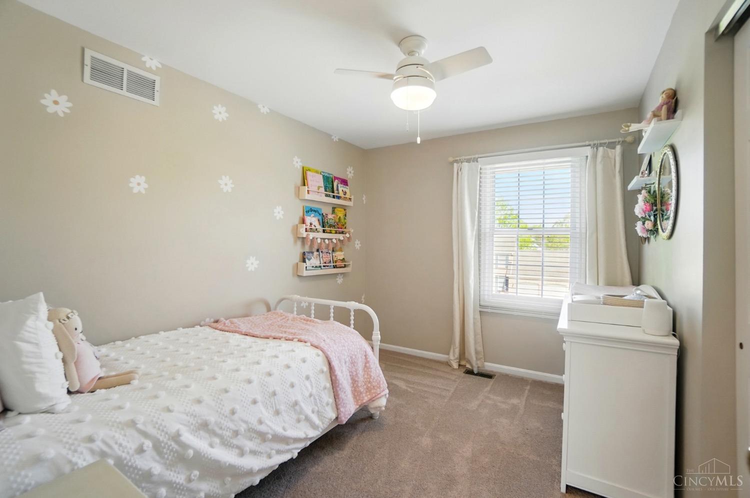 7350 Cinnamon Woods Drive