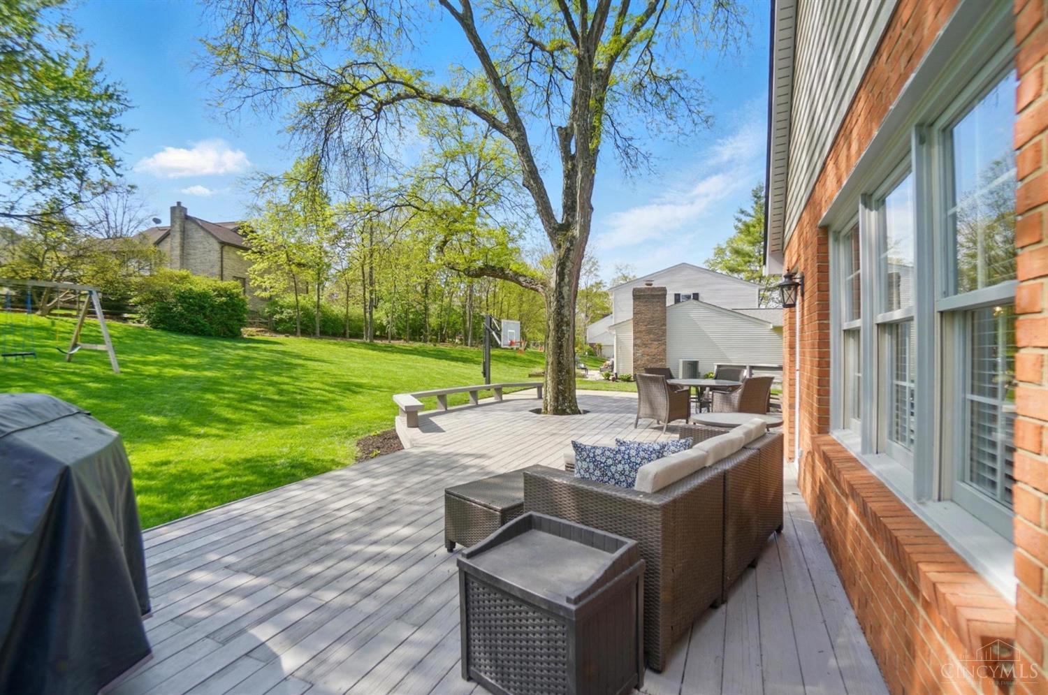 7350 Cinnamon Woods Drive