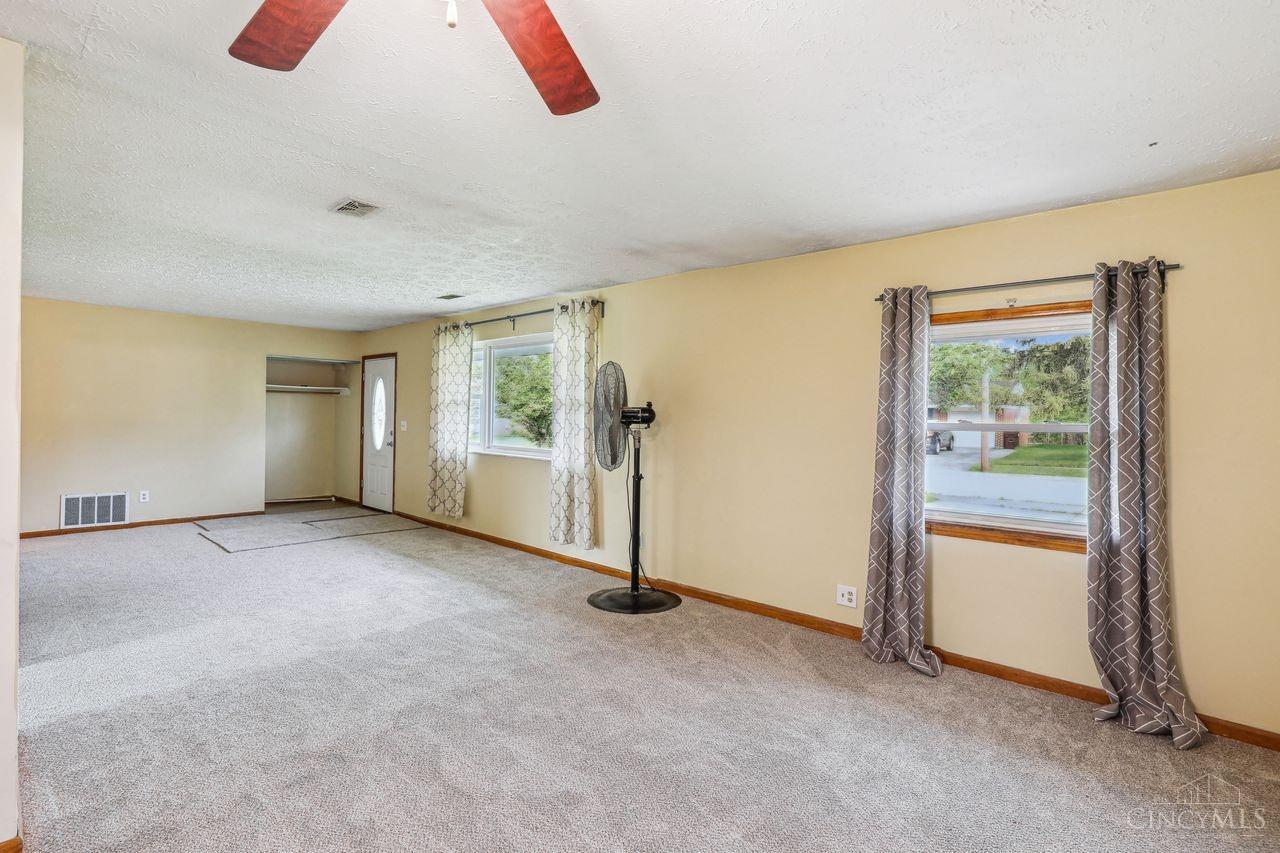982 Seminole Trail