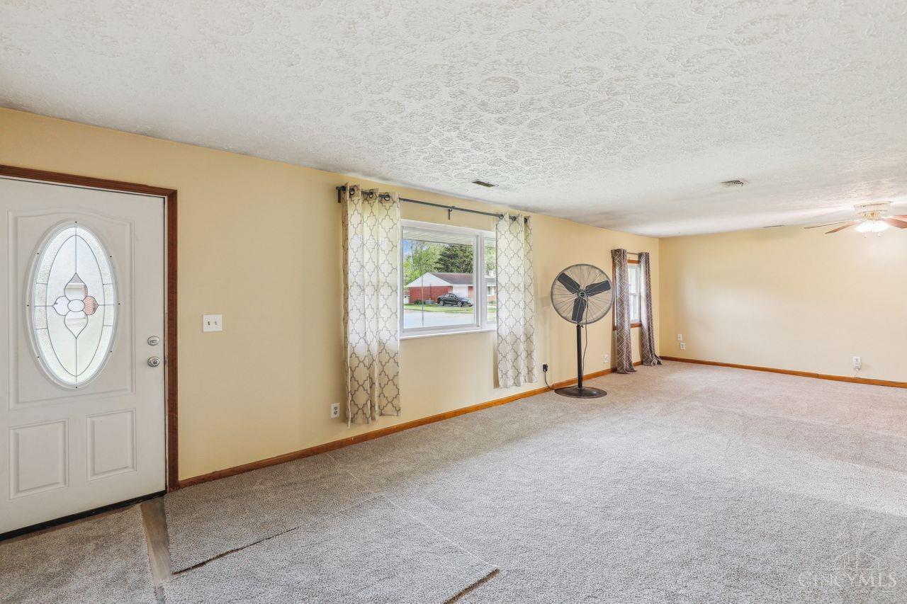 982 Seminole Trail