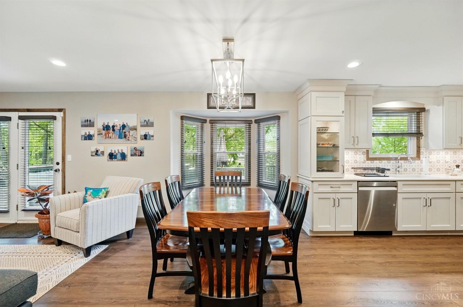 1270 Bruton Parish Way