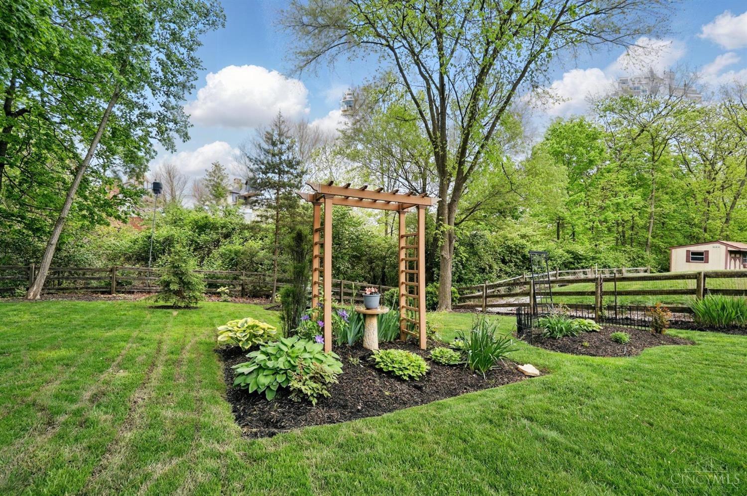 1270 Bruton Parish Way