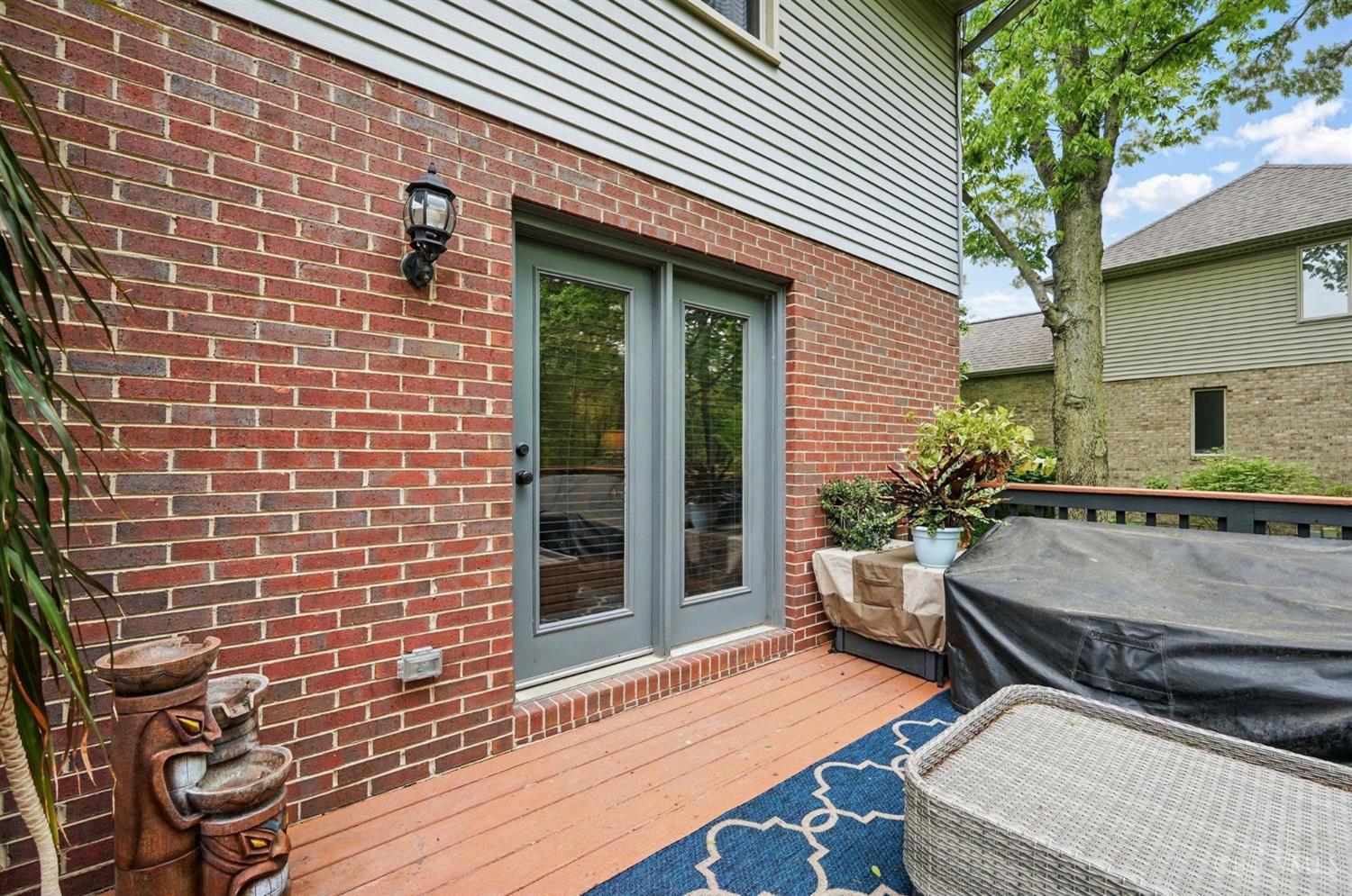 1270 Bruton Parish Way