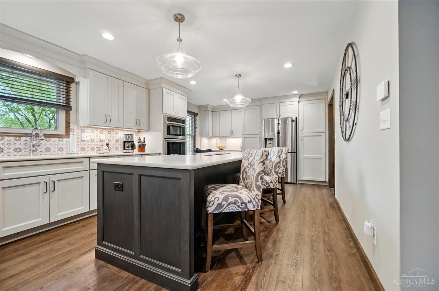 1270 Bruton Parish Way