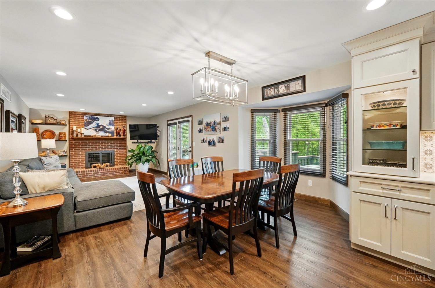 1270 Bruton Parish Way