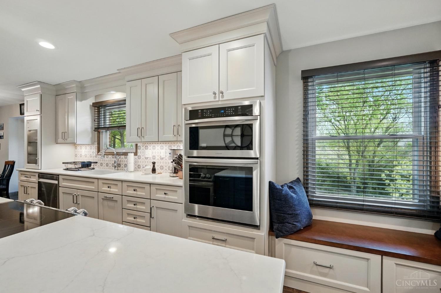 1270 Bruton Parish Way