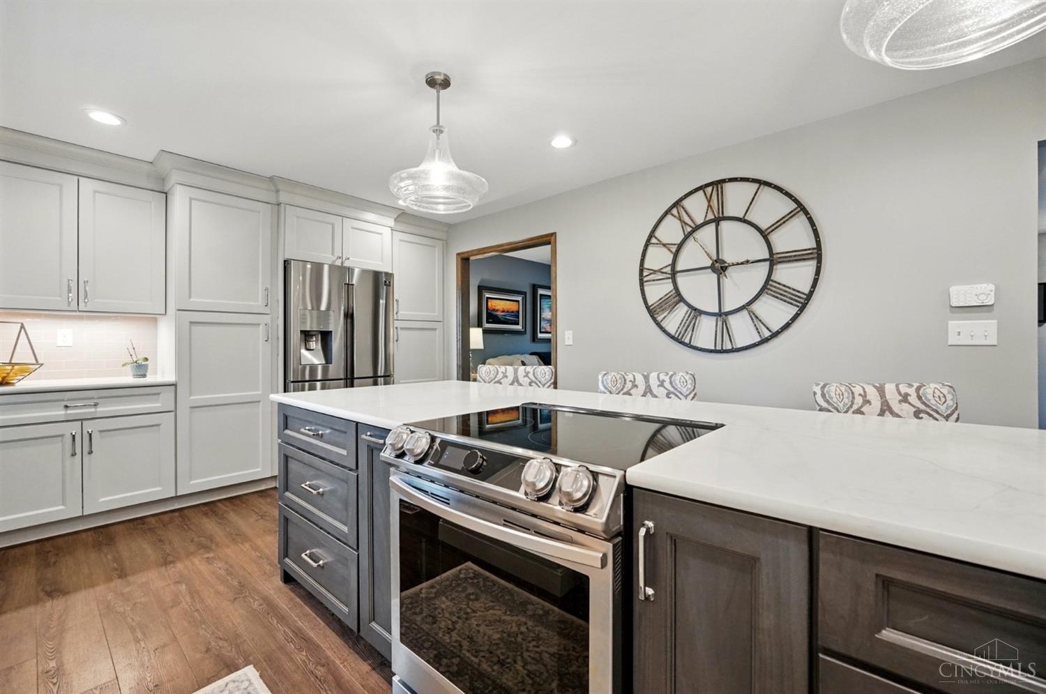 1270 Bruton Parish Way