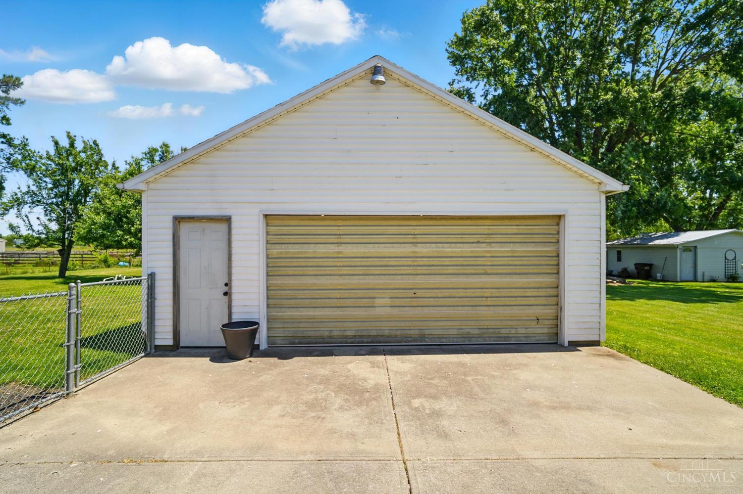 6726 Middletown Germantown Road