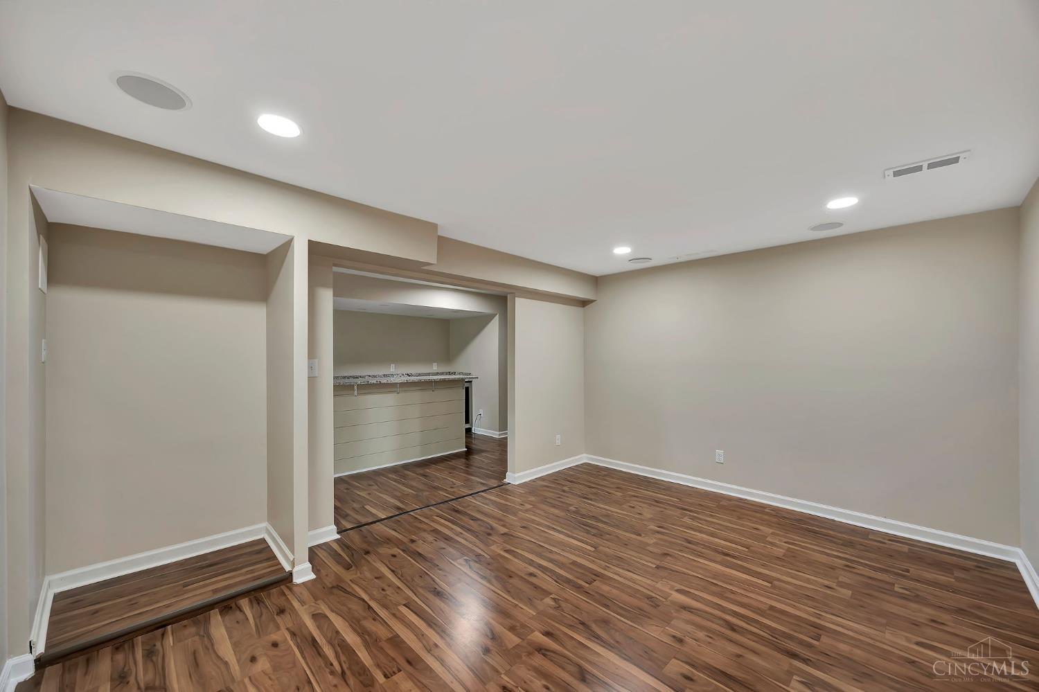 7560 Tylers Hill Ct