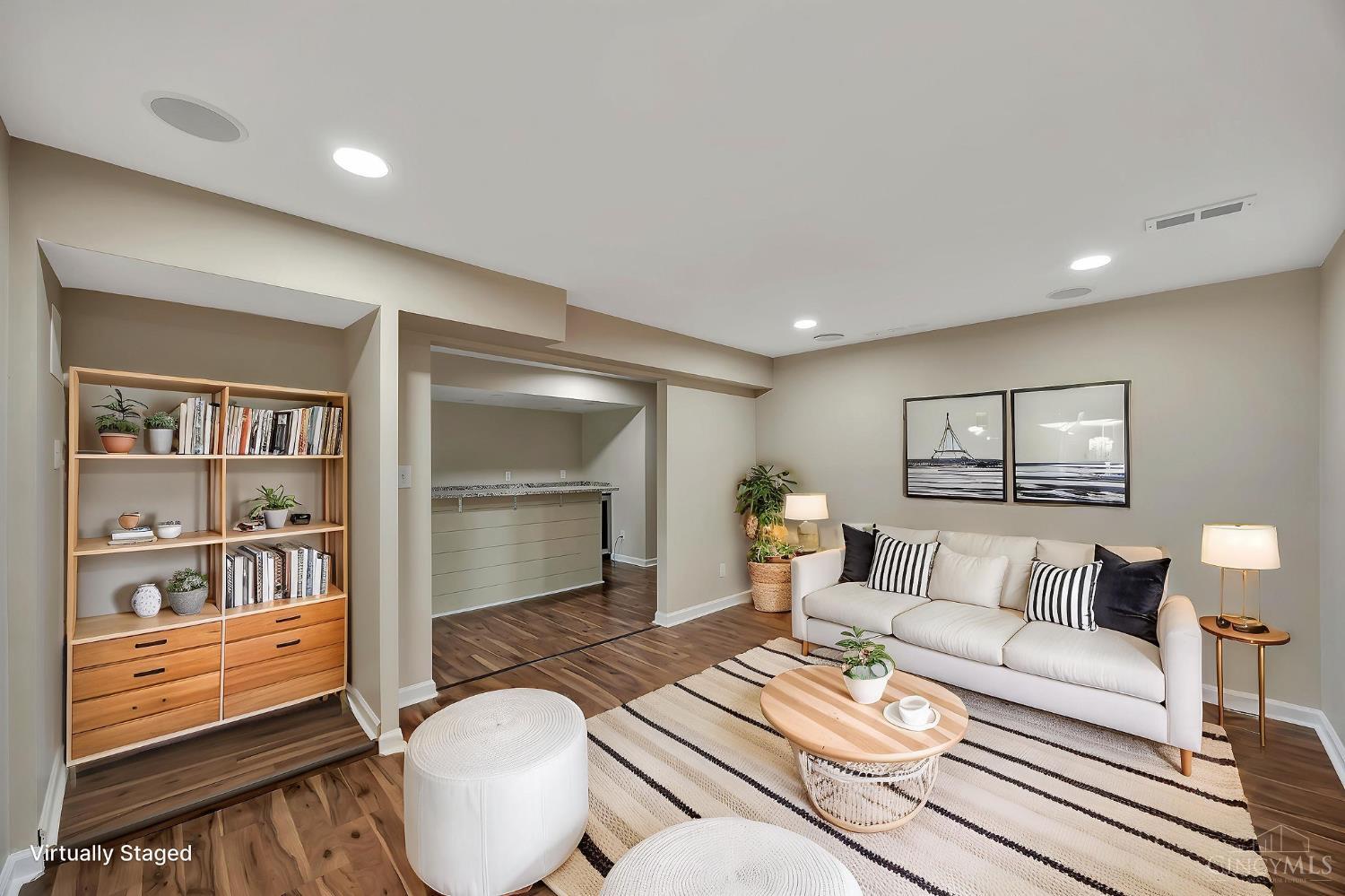 7560 Tylers Hill Ct