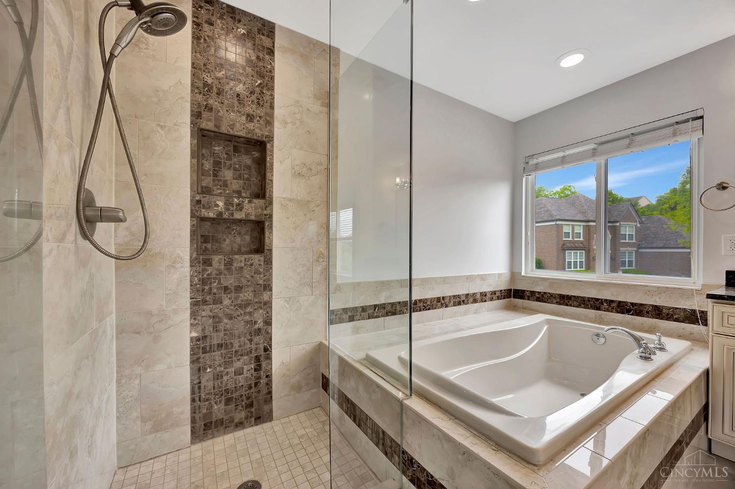 7560 Tylers Hill Ct