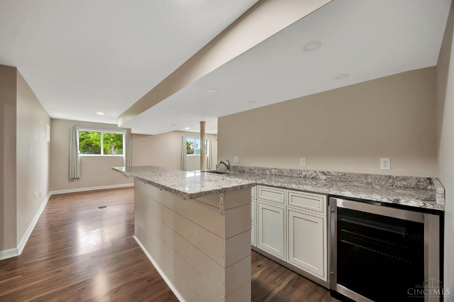 7560 Tylers Hill Ct