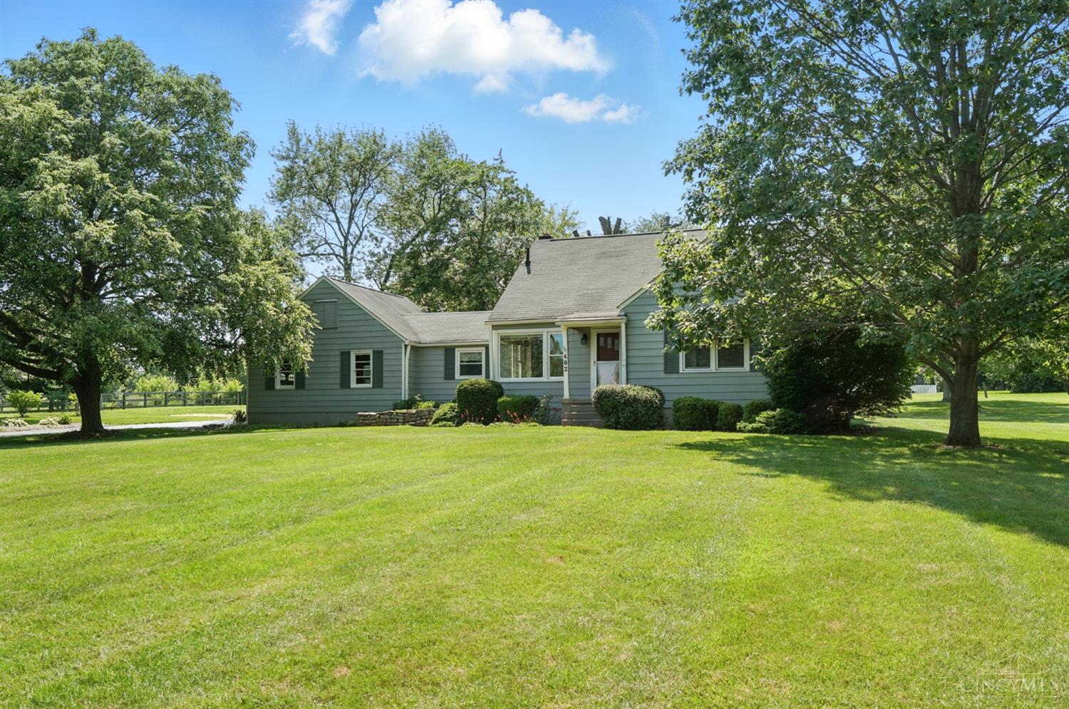 402 N Marshall Road