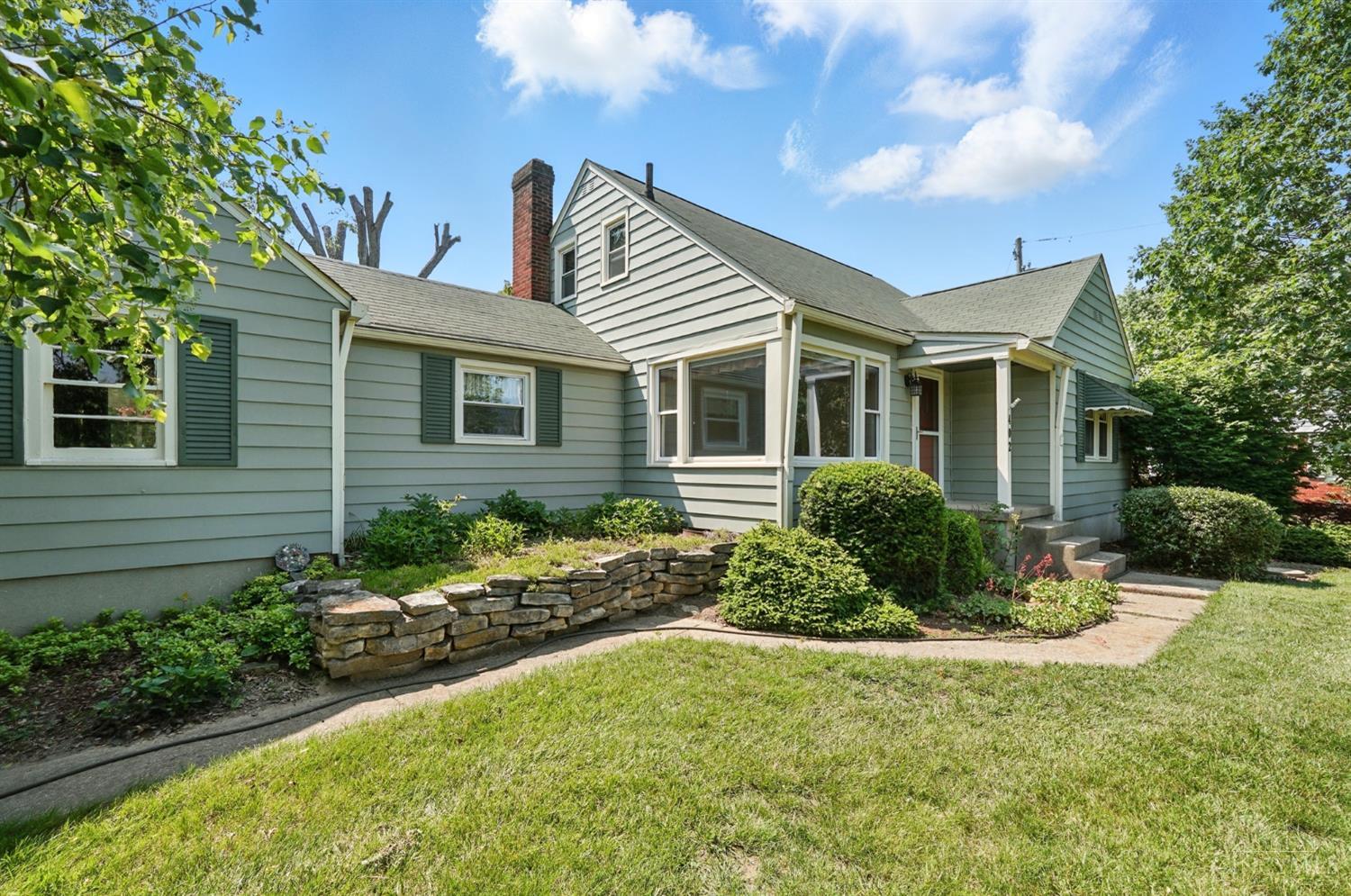 402 N Marshall Road