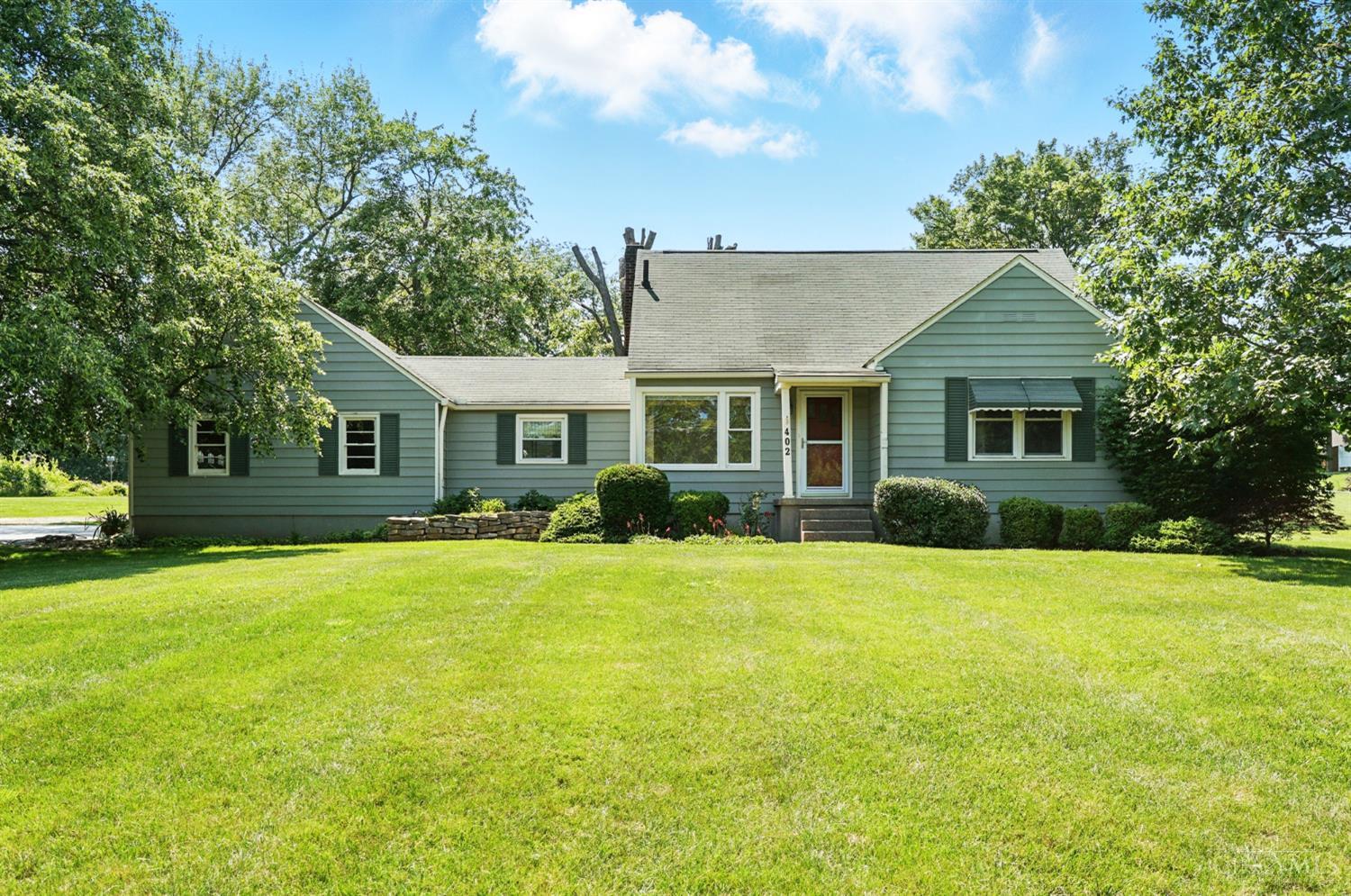402 N Marshall Road