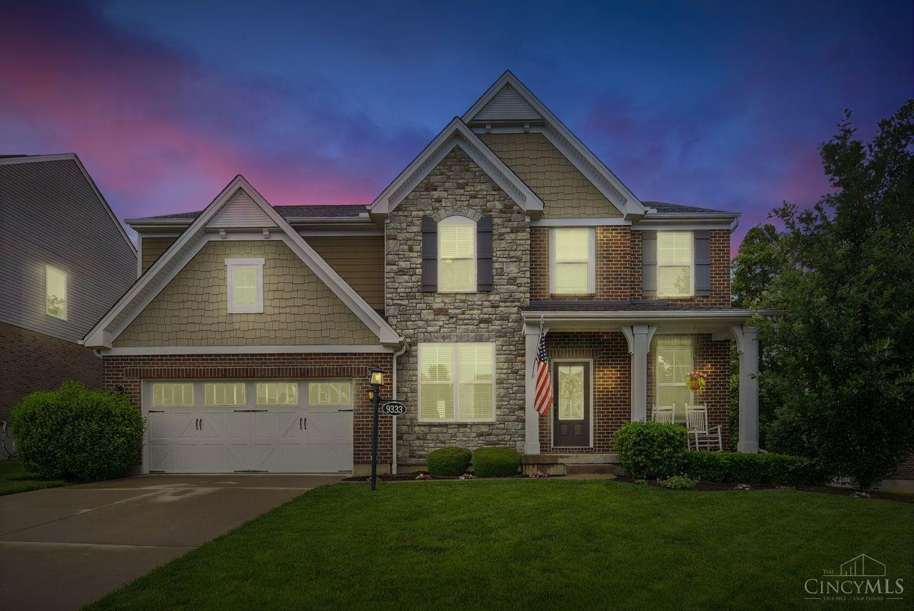 9333 Gardenside Lane