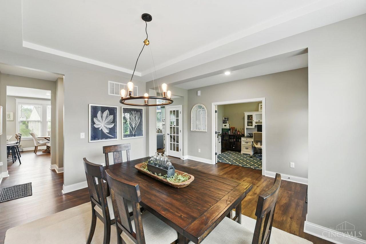 9333 Gardenside Lane