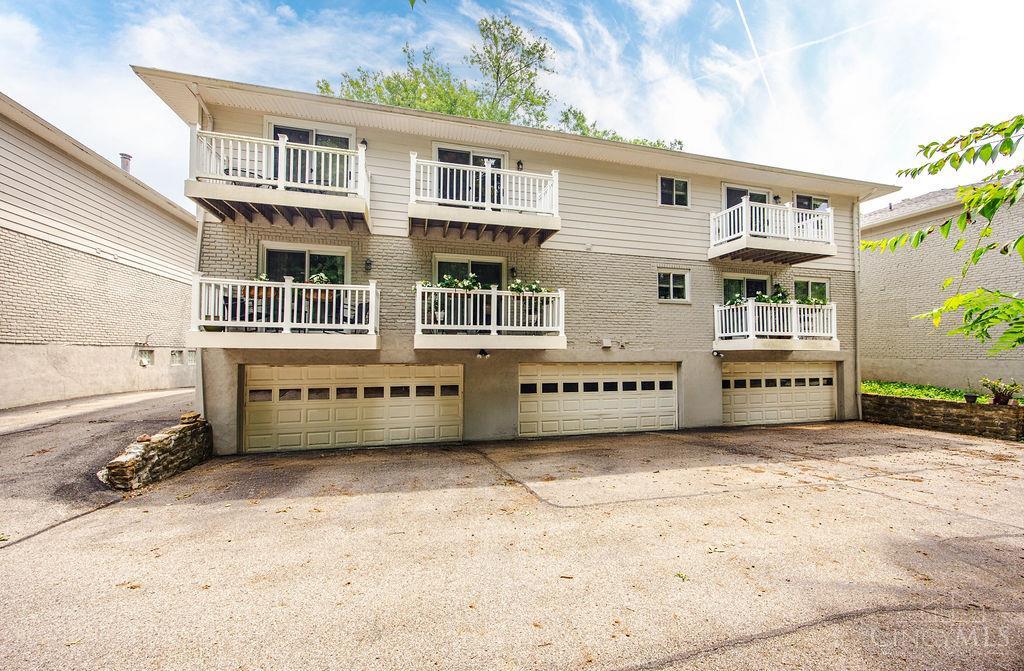 3667 Willowlea Court