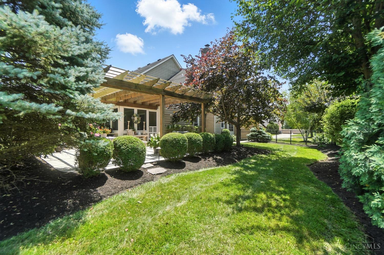 2400 Clara Bea Lane