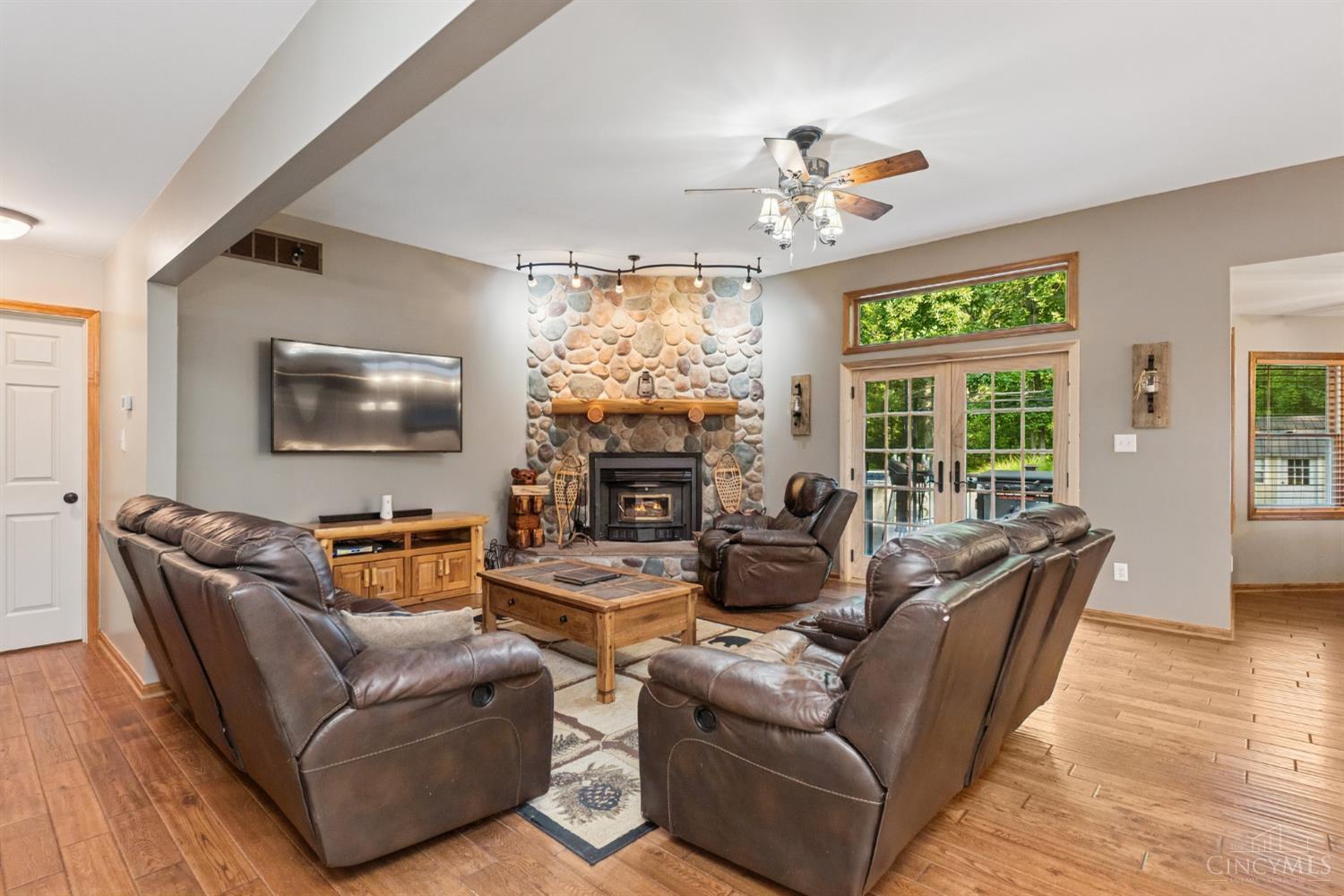 3067 Sugartree Road