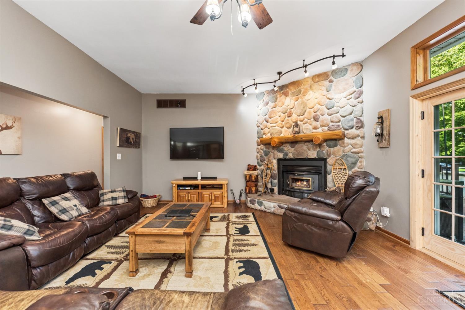 3067 Sugartree Road