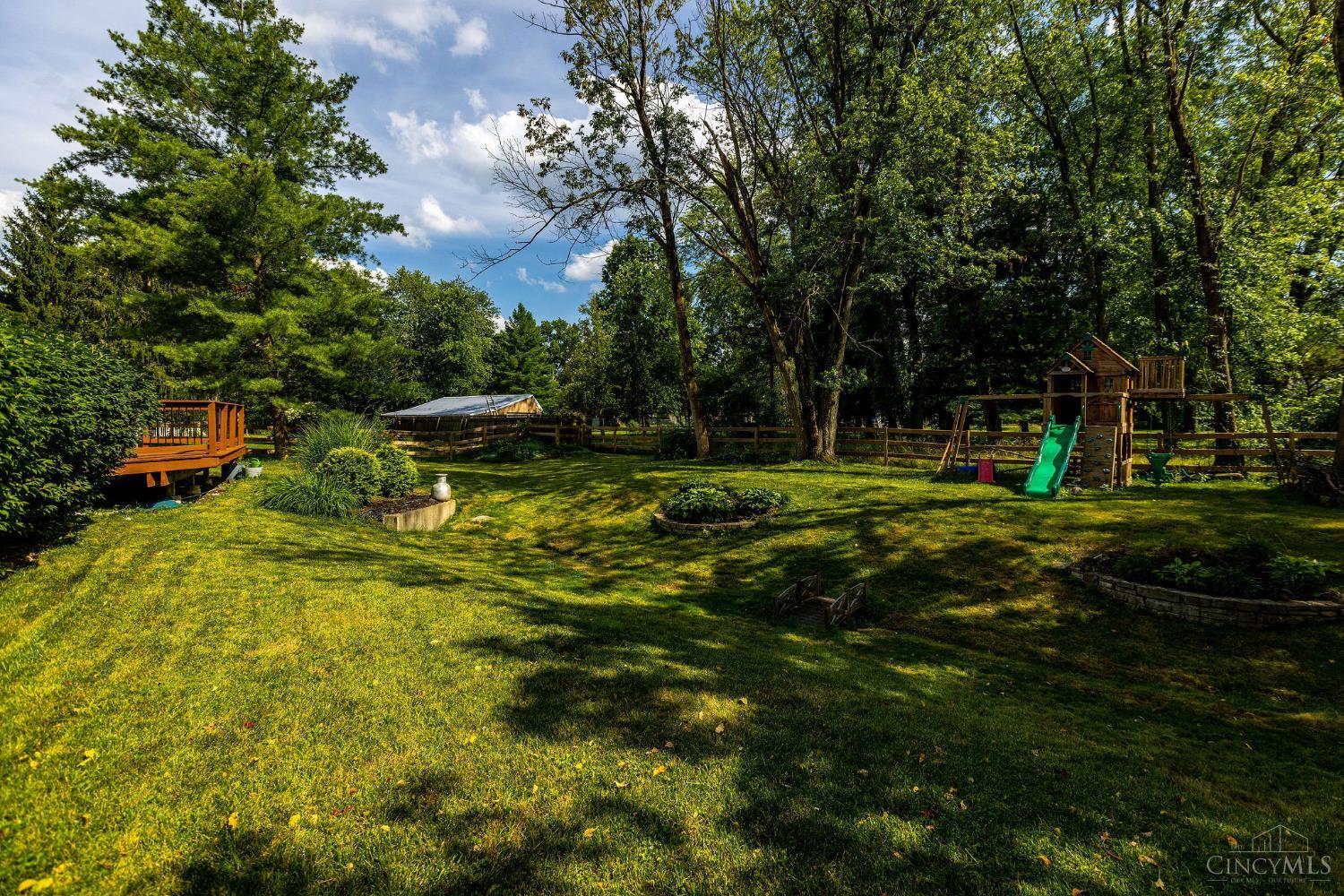 3291 Shadylake Dr