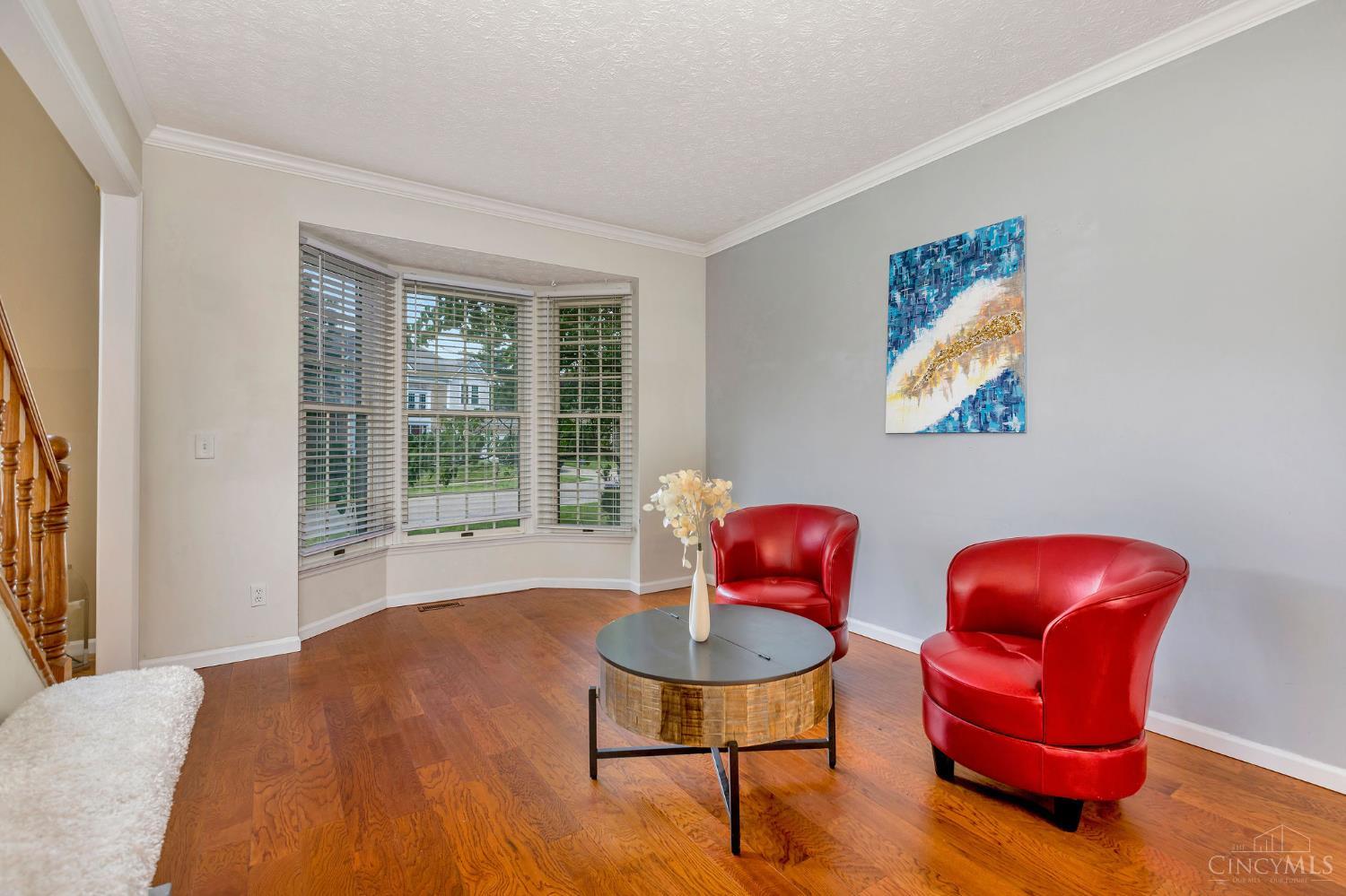 3291 Shadylake Dr