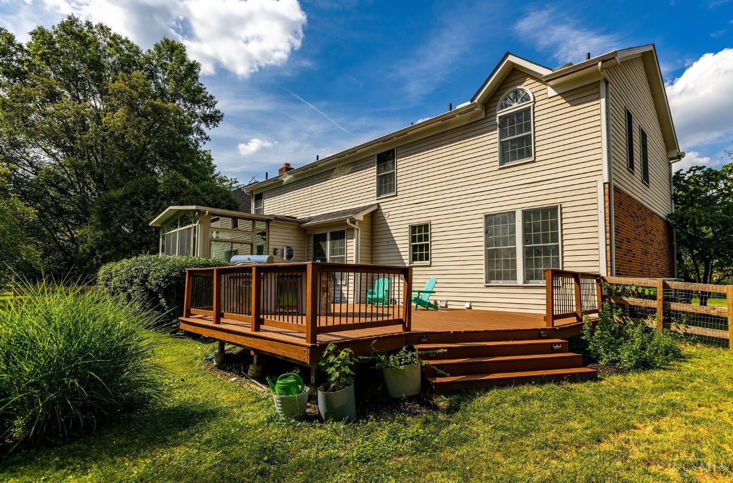 3291 Shadylake Dr
