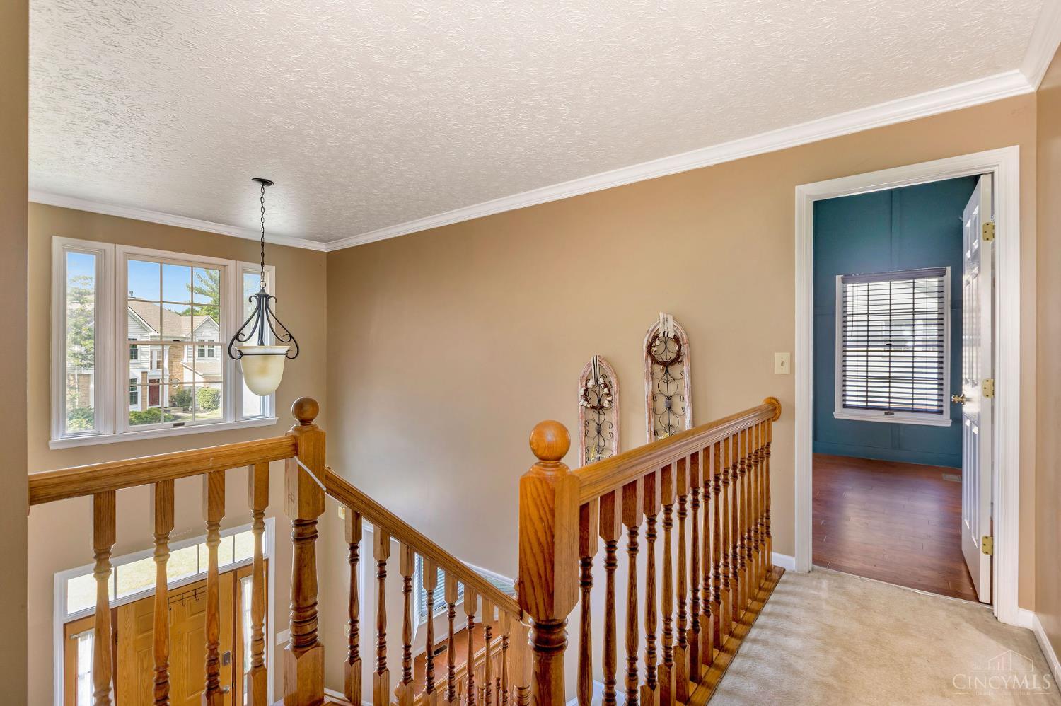 3291 Shadylake Dr