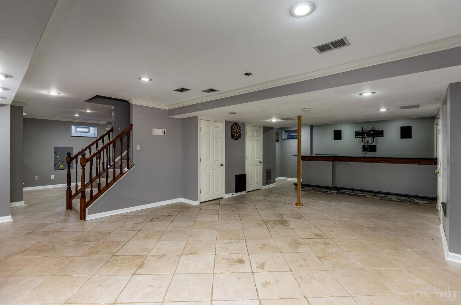 3291 Shadylake Dr