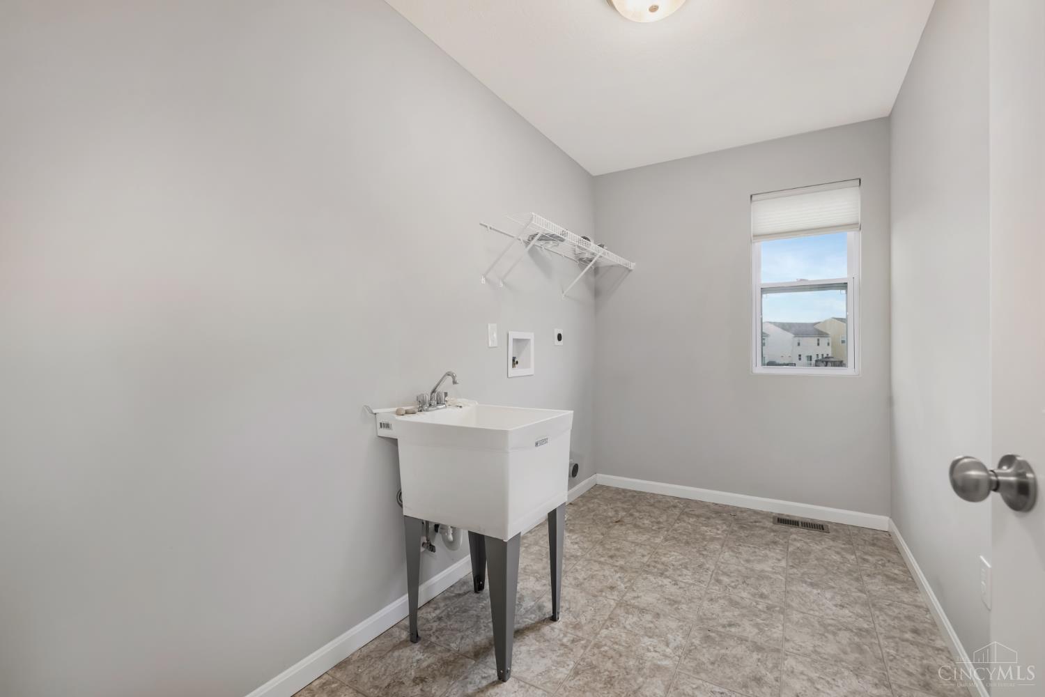 3075 Williamstown Ln