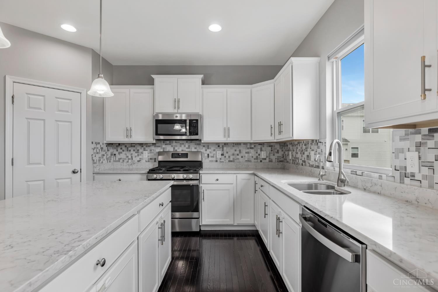 3075 Williamstown Ln