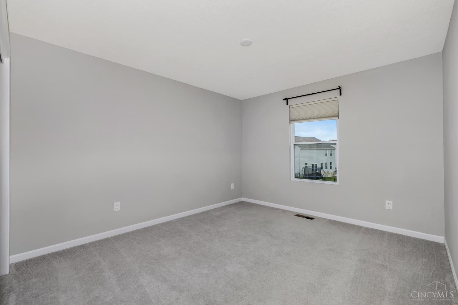 3075 Williamstown Ln