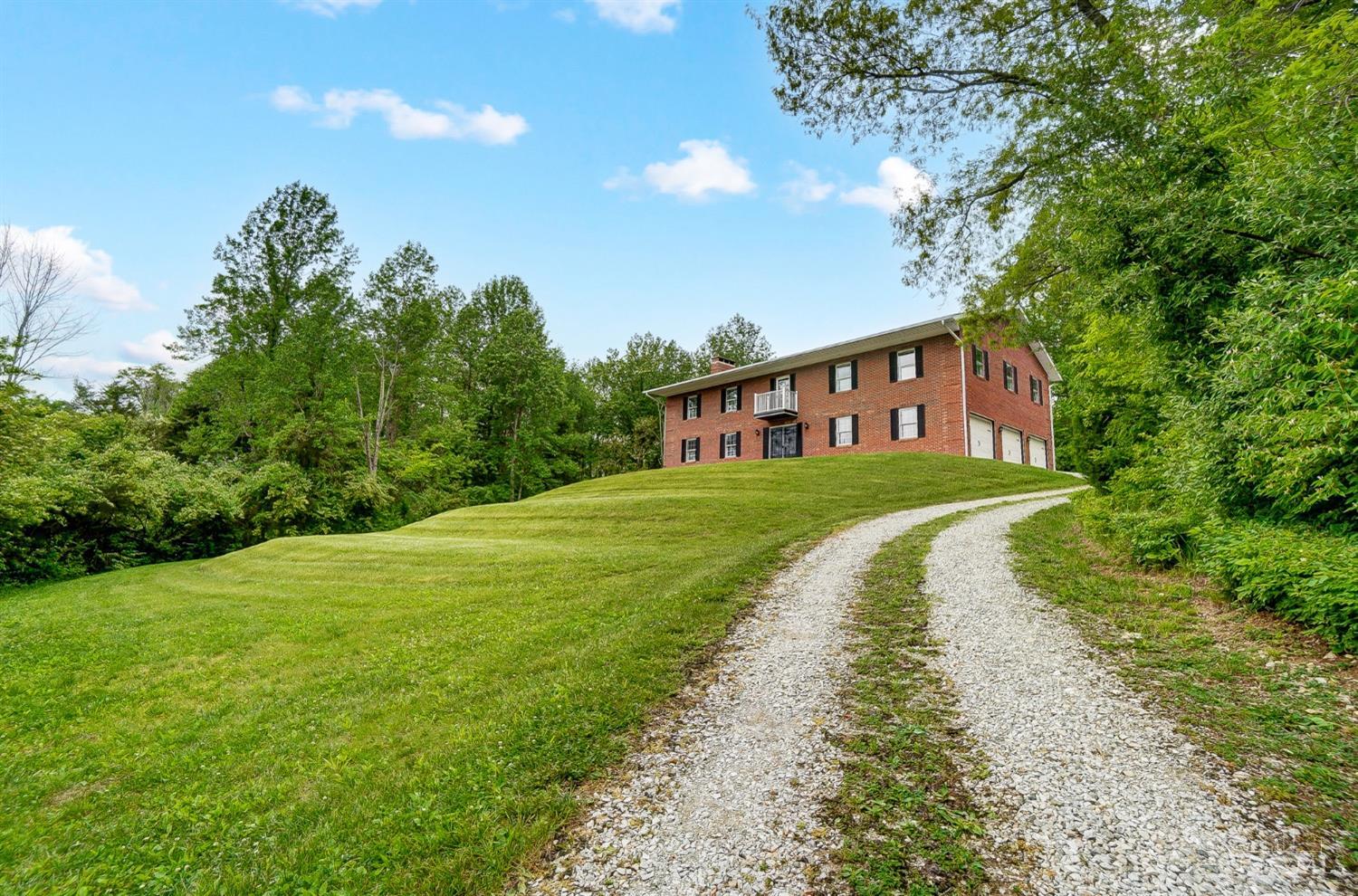 5829 Watt Road