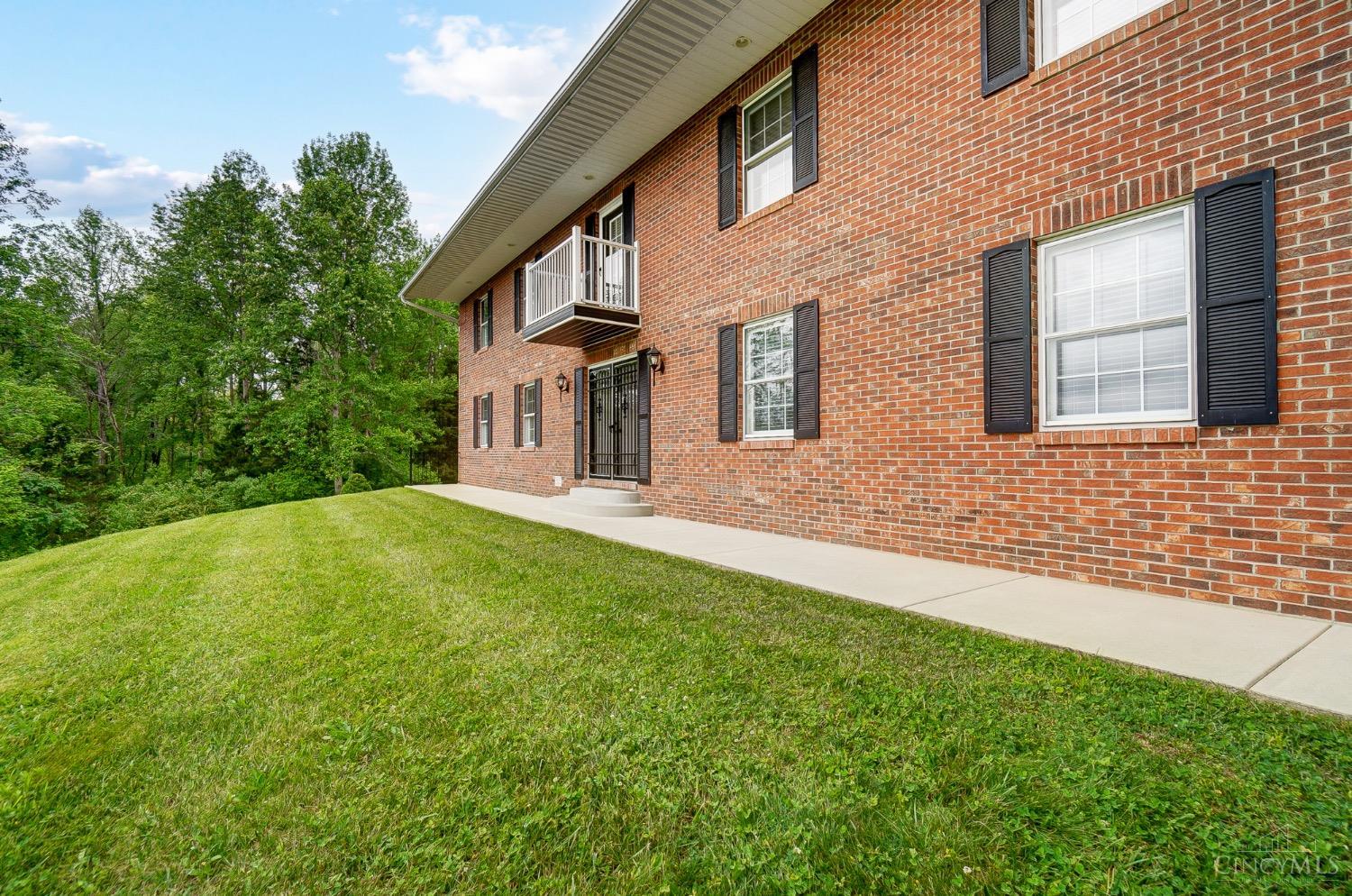 5829 Watt Road