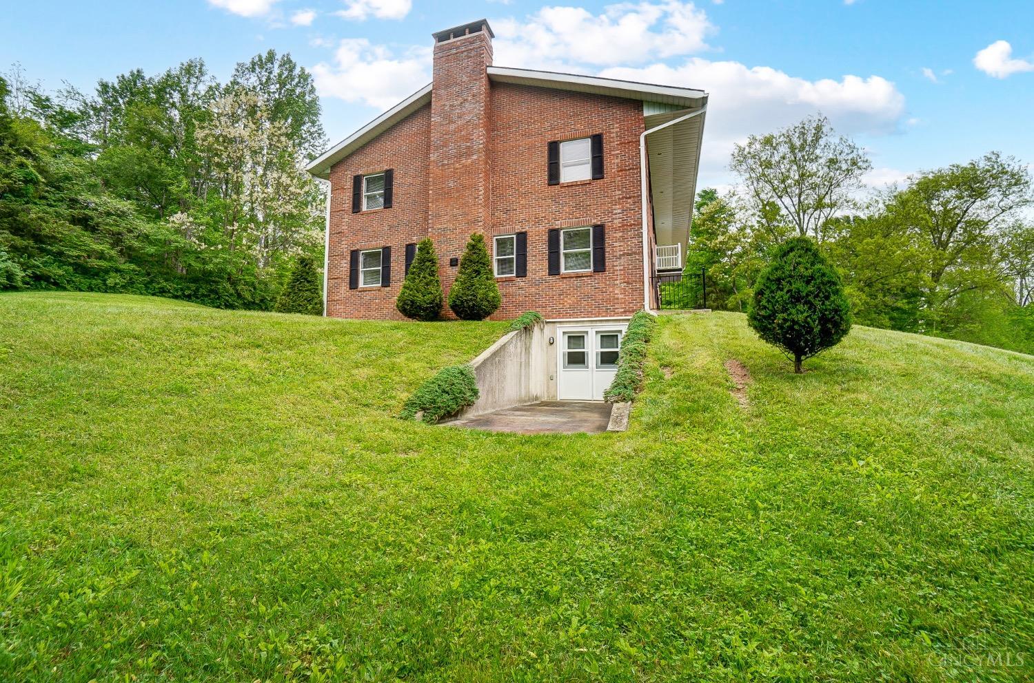 5829 Watt Road